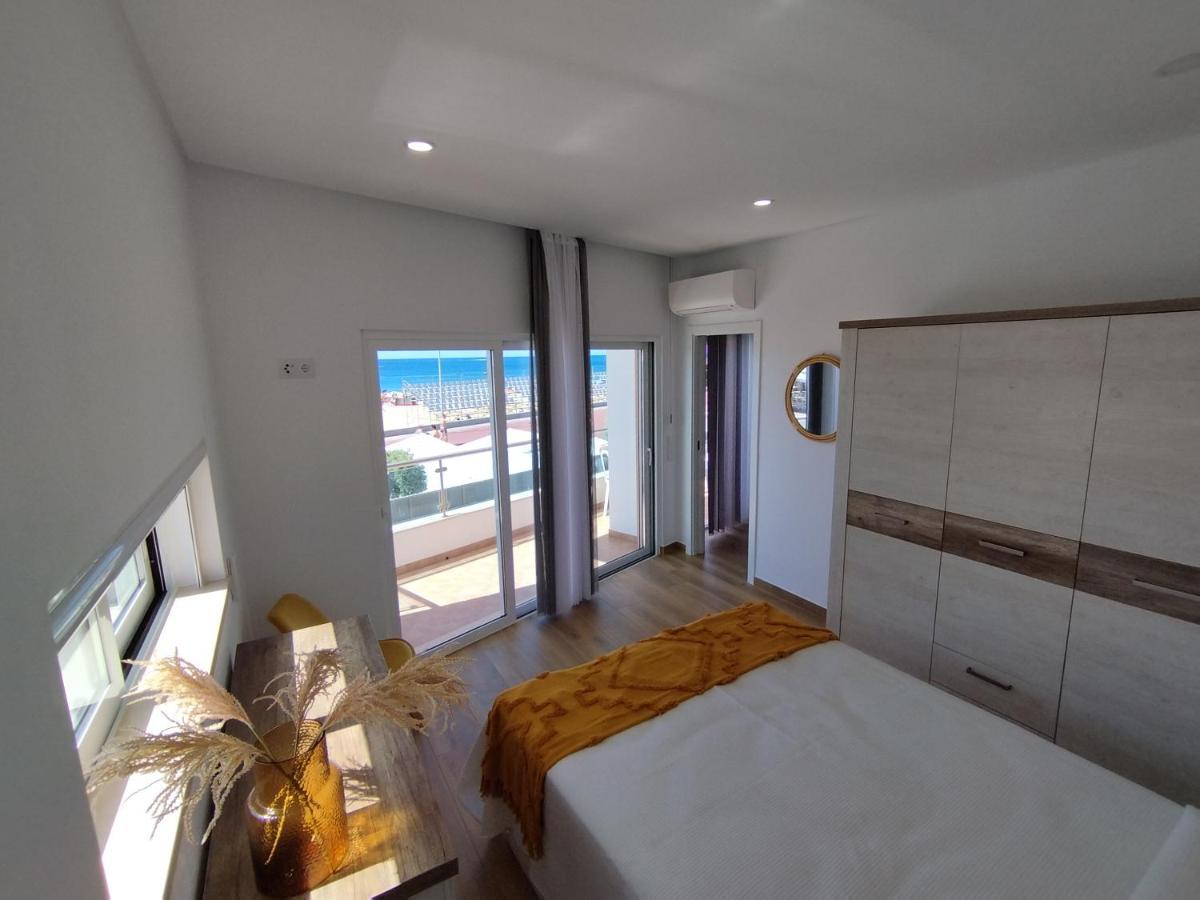 T2 - Praia Pescadores Frente Mar - Casas & Papeis Armacao de Pera Ngoại thất bức ảnh